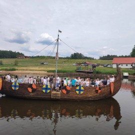 Посещение парка-музея "Сула" и Мирского замка